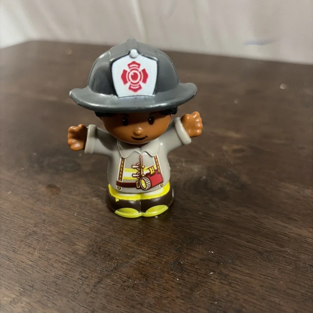 Fisher Price Little People Firefighter woman open arms African American 2016